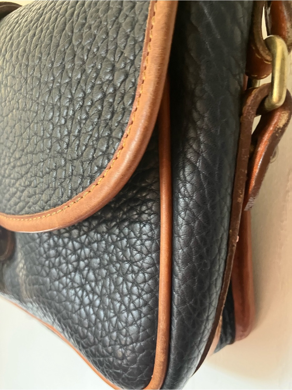 Dooney & Bourke Navy Pebble Leather Crossbody with English Tan Trim - Picture 2 of 11